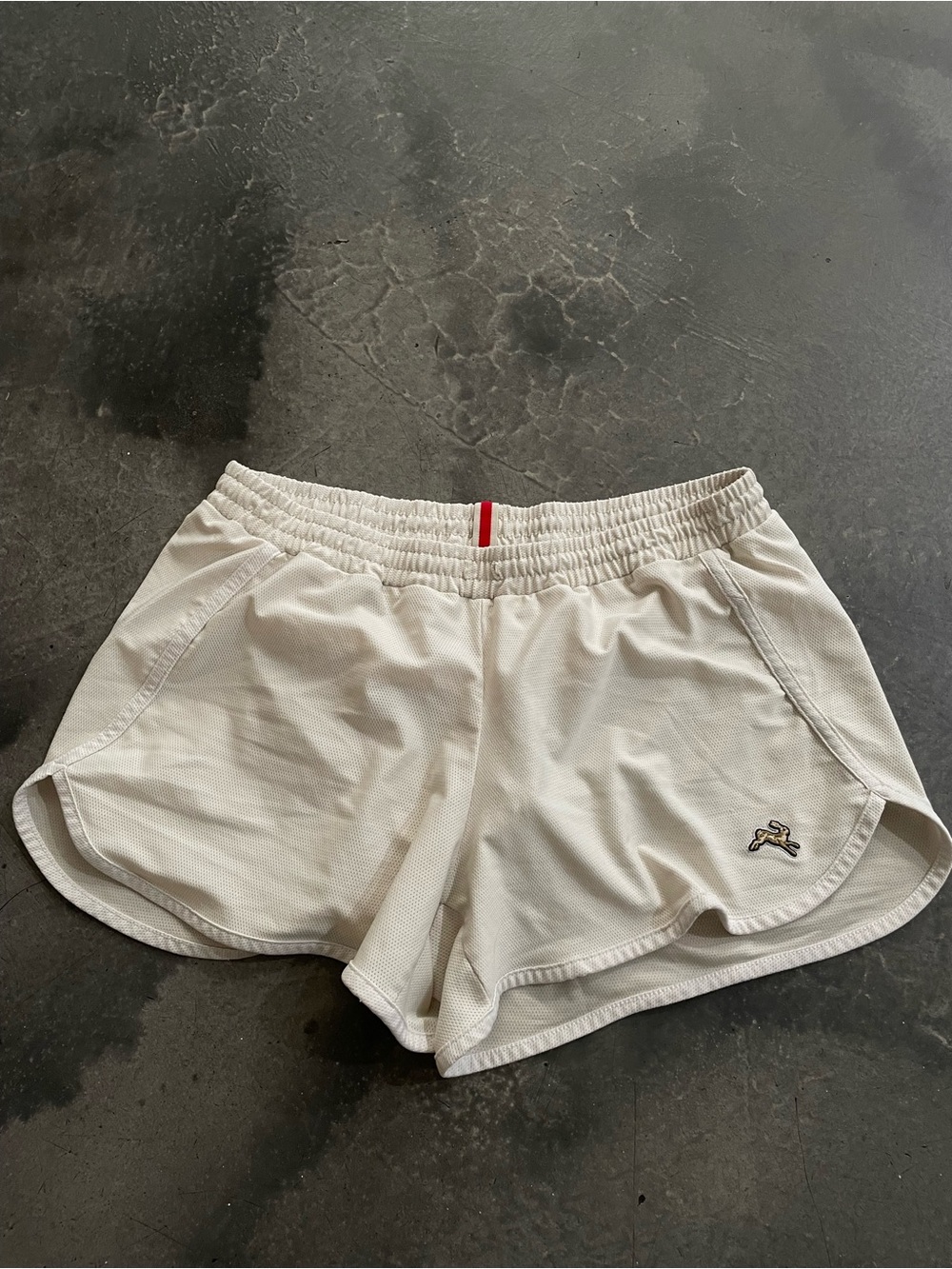 Tracksmith Women's Van Cortlandt Shorts 3” Sz M
(Jun A-1)